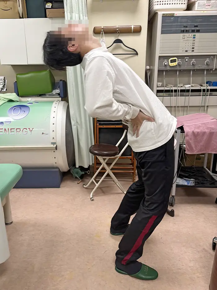 24歳会社員。体幹矯正施術で腰が反らせるように。